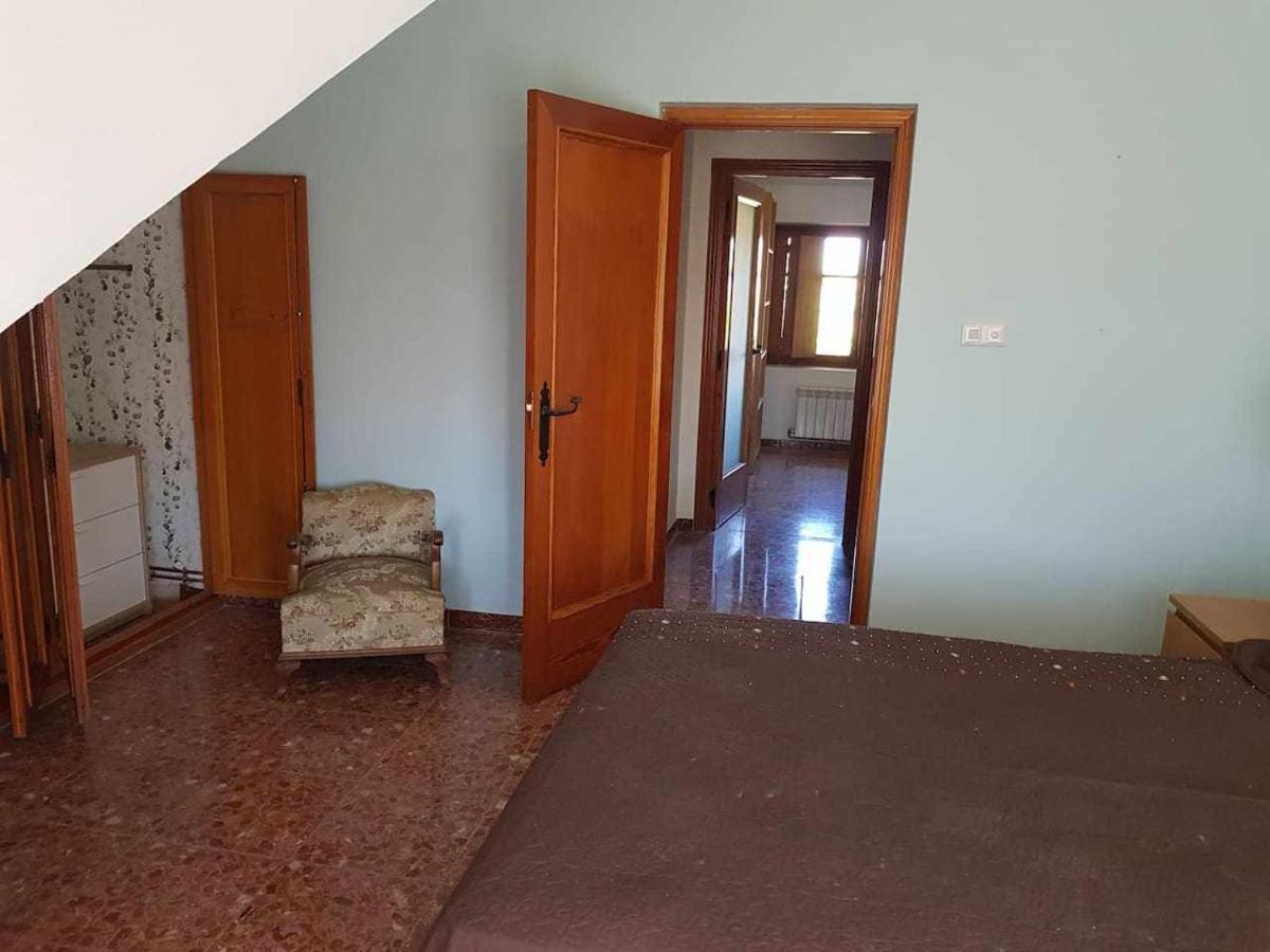 וייאדוליד Casa De Campo Con Piscina 12 Personas מראה חיצוני תמונה